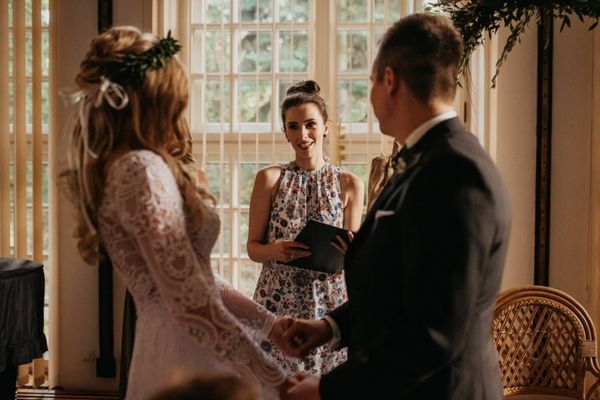 ślub humanistyczny mistrz ceremonii dominika soja blat mówię o ślubie